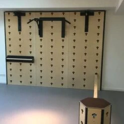 Cube Sports Multifunktionale Trainingswand "Wall" -Filt Wood Verkaufe 324 4601 4
